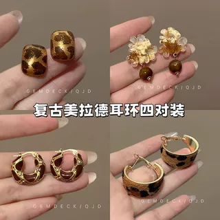 秋冬美拉德豹纹小方糖耳钉2025新款港风气质耳环小众独特百搭耳饰