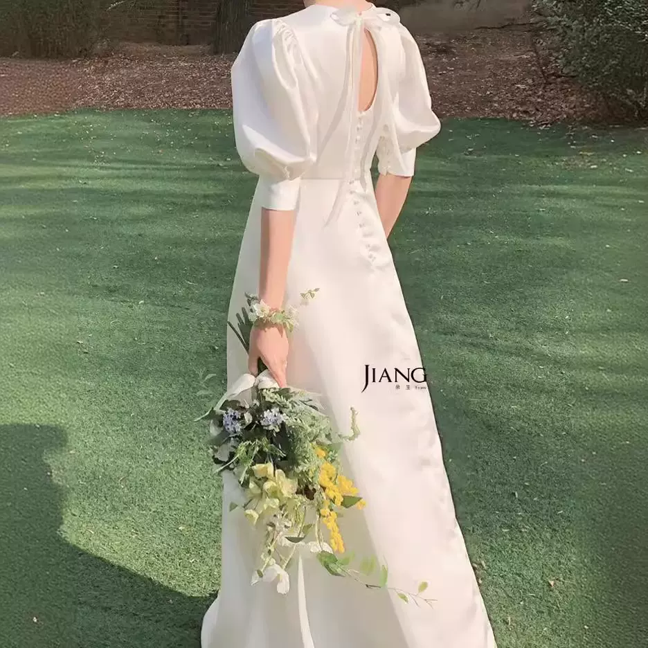 跨境批发法式轻婚纱复古2025新款日常旅拍轻婚纱超仙森晚礼服女