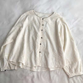 勾线花边圆领文艺长袖衬衫包扣设计显瘦百搭薄款刺绣衬衣