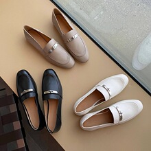 ��ۏ͹�ܛƤ���|����ЬŮ2026�����¿�A�^�i��һ�_�ź�ɫСƤЬ