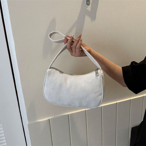 Solid color simple fashion armpit bag for women  spring and summer this year's popular single shoulder crossbody bag small square bag for women