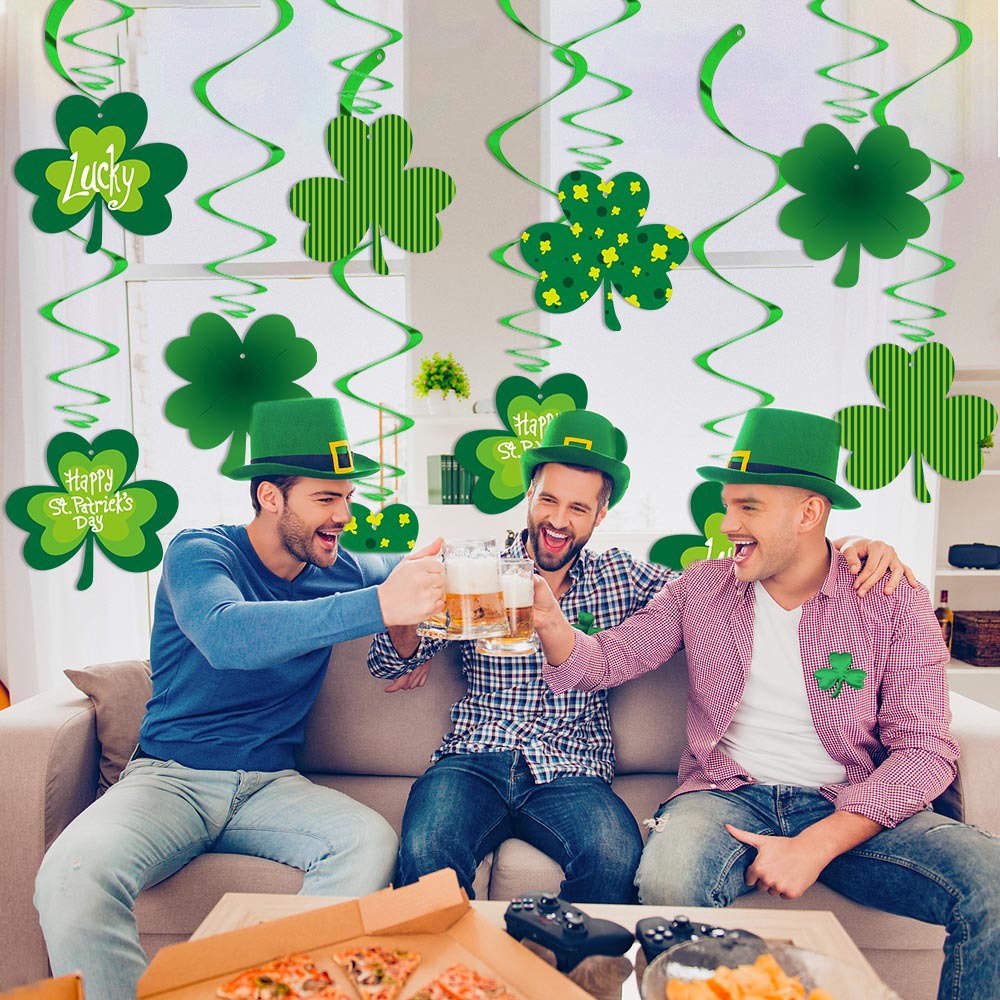 El día de San Patricio espiral colgante ornamento Festival irlandés decoraciones del partido trébol de cuatro hojas espiral colgante ornamento