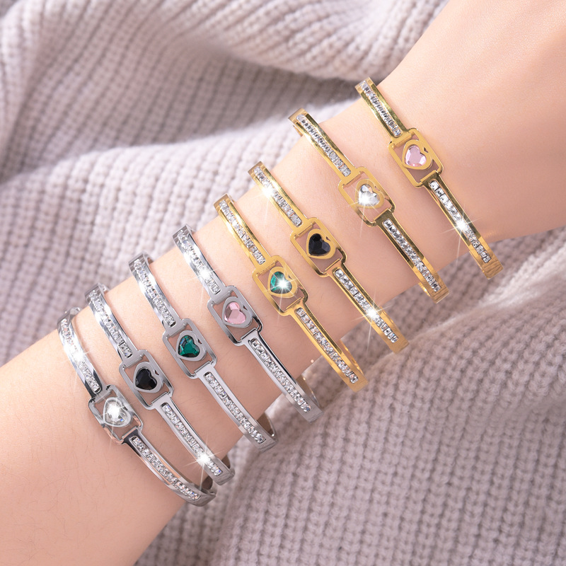 Brazalete de acero de titanio lujoso ligero amor de tendencia brazalete de zircón universal mujer explosión transfronteriza nicho pulsera de alto nivel image 3