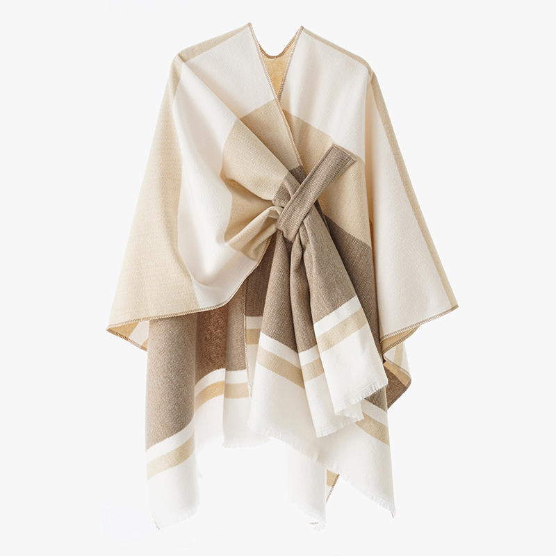 2024 barra de barra de moda europea y americana simple abrazadera capas capas con cálido alto otoño y invierno versátil