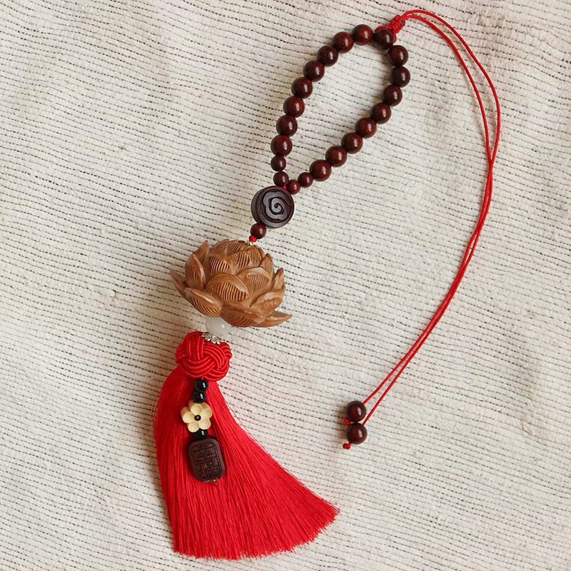 Peach Wood Car Pendant Interior Ornament Peace 2025 New Sandalwood Car Hanging Accessory for Men and Women Rearview Mirror Pendant