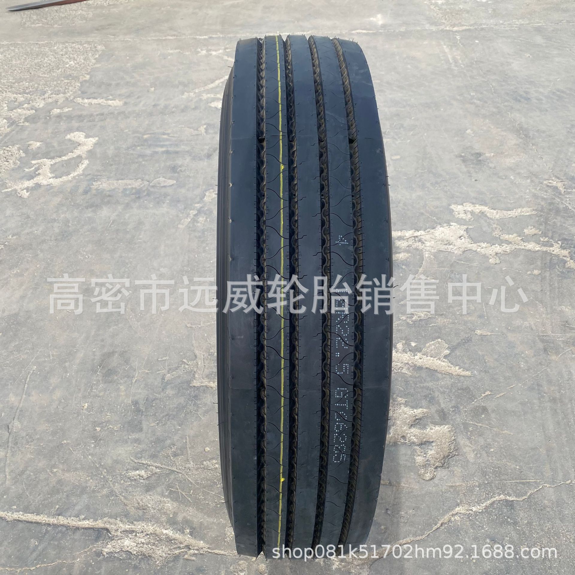 前进12R22.5真空卡客车轮胎8/9/10/11/13R22.5前四后八轮胎