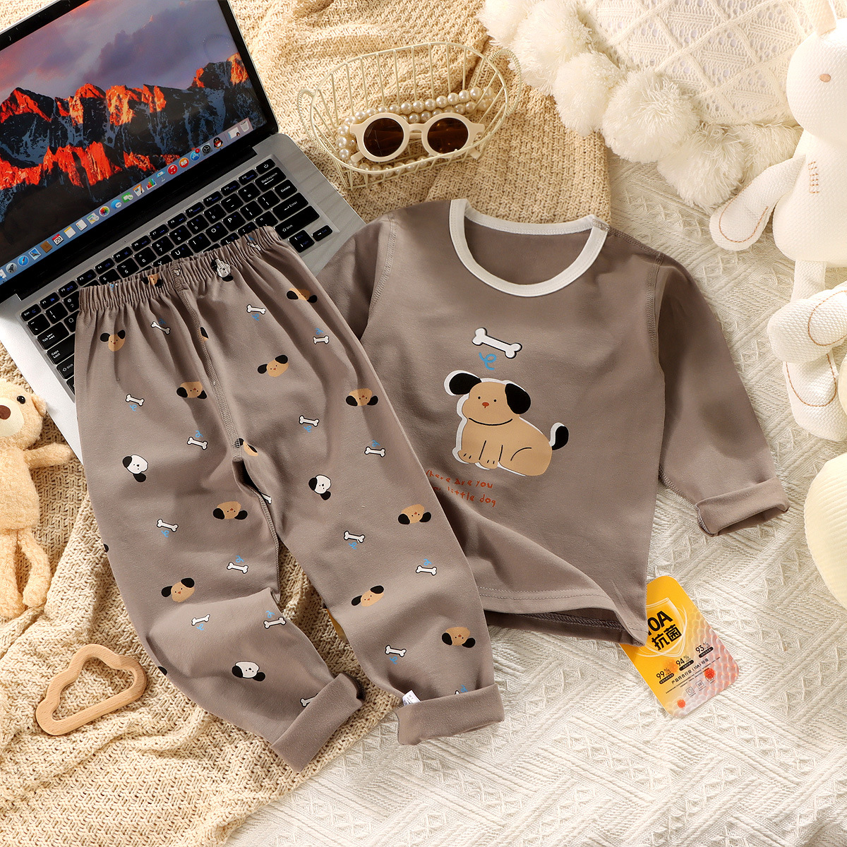 Ropa interior de algodón de primavera y otoño pijamas de cuello redondo para niños, ropa a domicilio de manga larga de dibujos animados para niños, ropa de otoño para hombres, traje de pantalones largos