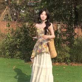 不规则收腰碎花抹胸吊带背心女年新款夏季小众设计感无袖上衣