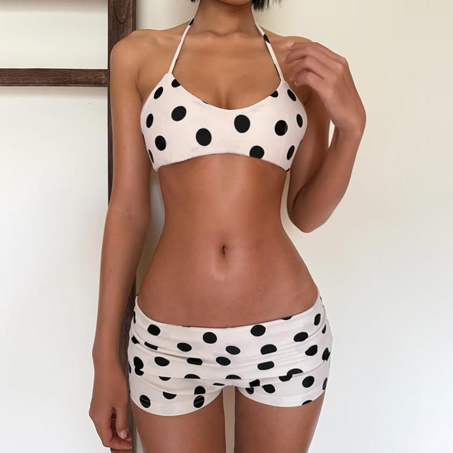 European And American Retro Beach Resort Hot Spring Polka Dot Sexy Bikini Set With Halter Neck Top + Solid Color Shorts_ecoleips.com
