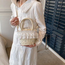 森系菜篮子编织包2023女夏草编度假风编织包蕾丝花边手提包藤编包