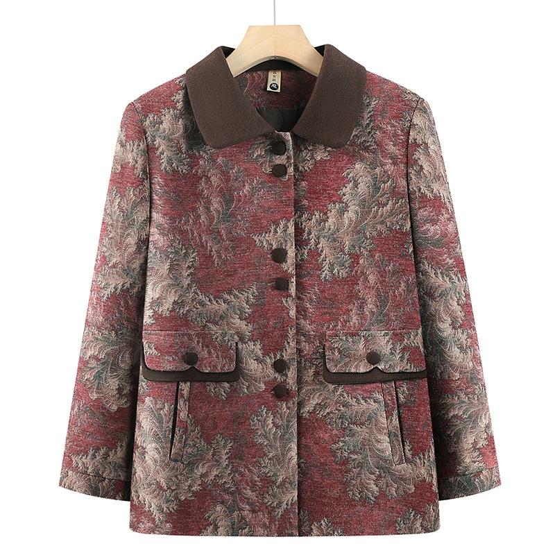 Мама среднего и пожилого возраста одевается весной, свободная пожилая одежда, бабушка весенне-осеннее пальто