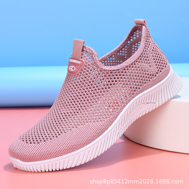 여성을 위한 옛 베이징 어머니 신발, 여름 속이 빈 대형 메쉬 운동화, 노인을 위한 슬립온 스포츠 신발, 편안함