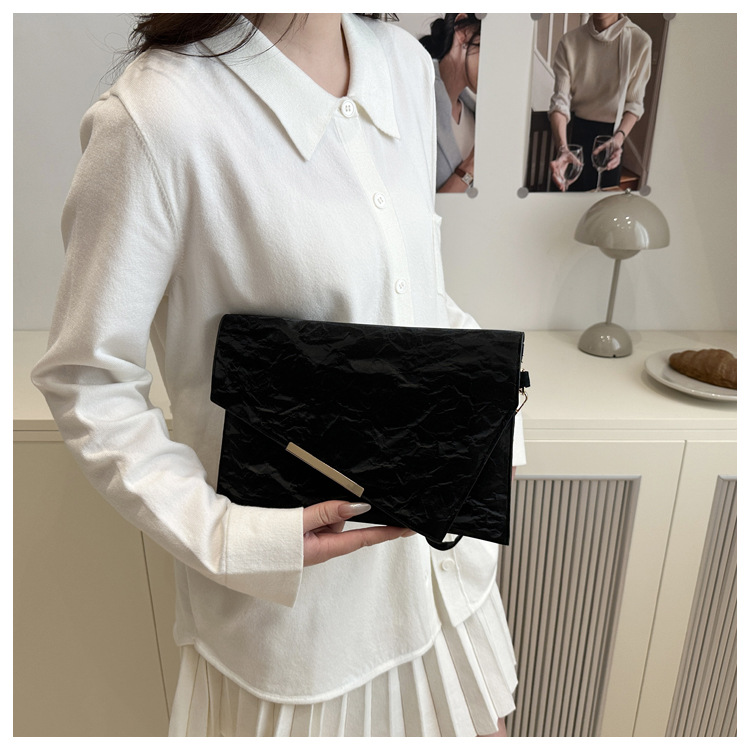 112g Weight Sewing Thread Fashion Element Magnetic Buckle Closure Type Top Handle Strap Type Envelope Bag Bags Type Office, Party Occasion Pu Leather Material Solid Color Pattern All Seasons Season Women's Gender Elegant Style Square Shape Pu Leather Solid Color Sewing Thread Square Clutches 10