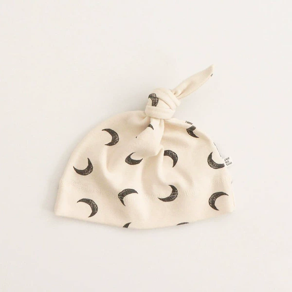 Apricot moon hat-average code