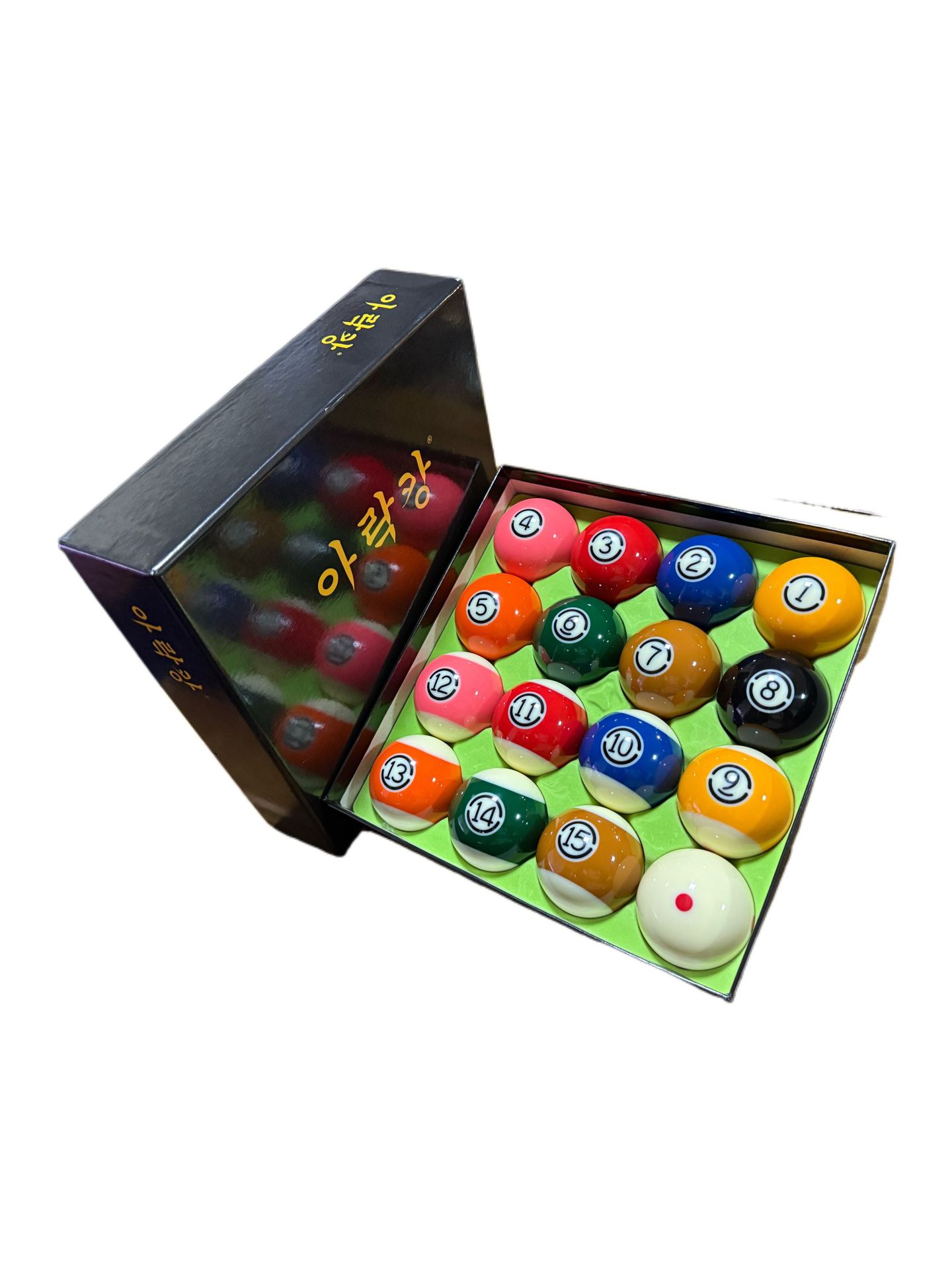 Factory direct sales 3A Korean version of the Black King Kong billiard ball American black eight crystal ball standard large 16 color ball