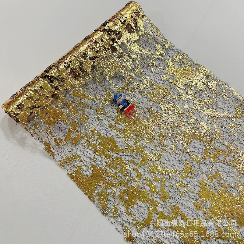 网纱桌旗黑底金色