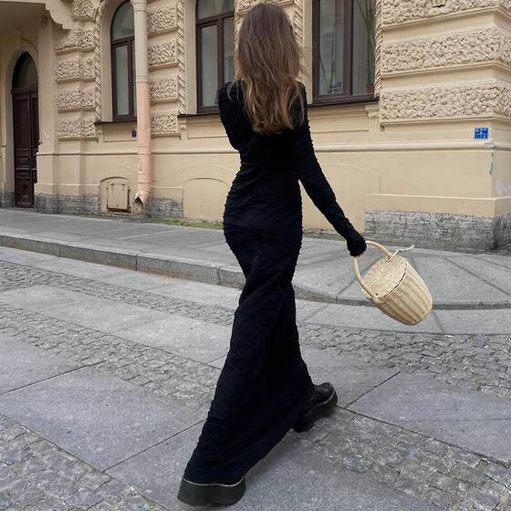 Amazon foreign trade autumn new fashion temperament long sleeve skirt round neck pull-out slim dress wholesale