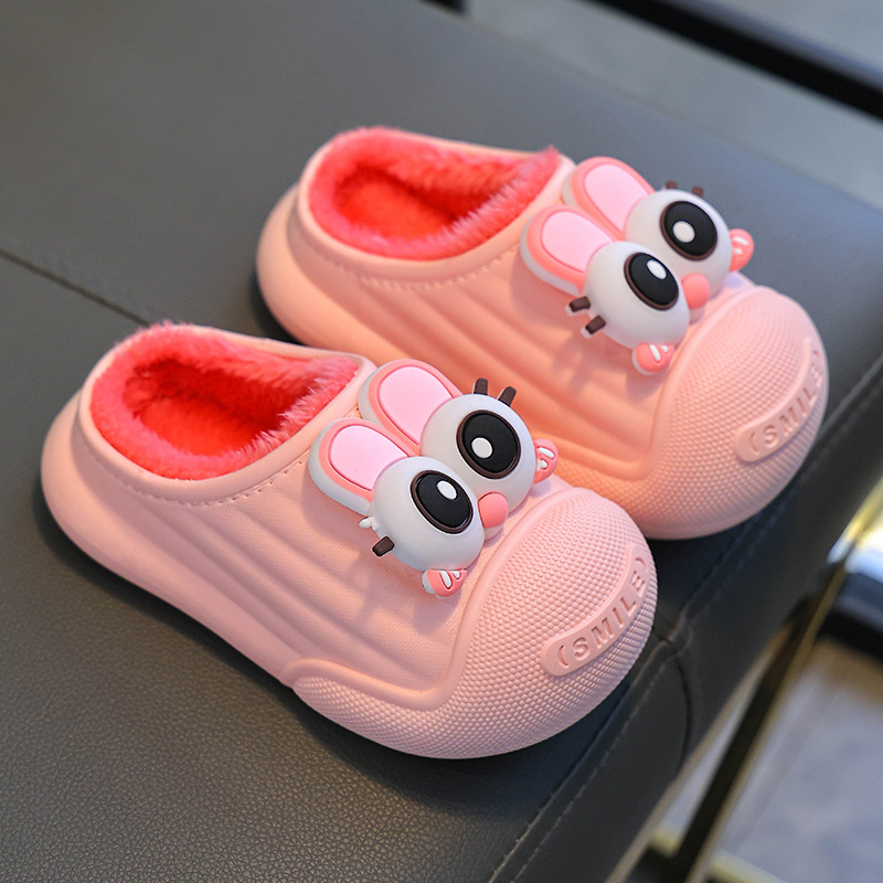 Bolsas de invierno para niños, zapatos de algodón para niños y niñas, zapatillas de algodón cálidas, impermeables y antideslizantes para niños pequeños, lindas zapatillas de algodón caseras para niños pequeños