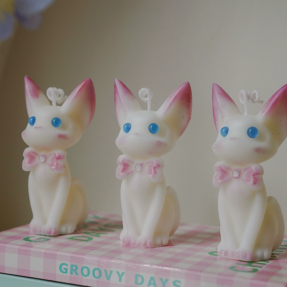 Cute aromatherapy, atmospheric creative candle handmade