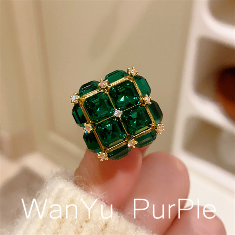 French style high-grade Emerald Square flower anti-exposure collar pin temperament fixed cardigan shirt collar flower pin buckle