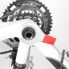 Bike rear hook multi-functional integrated center axis cassette tool/Tail hook chain tool/Three-in-one tool