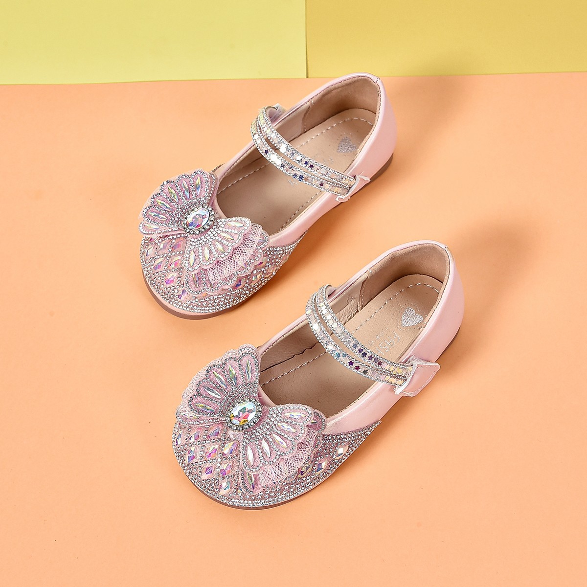 2025 primavera y otoño zapatos de niñas princesa niños zapatos de cuero nuevo bebé de otoño cristal brillante zapatos de diamante image 8