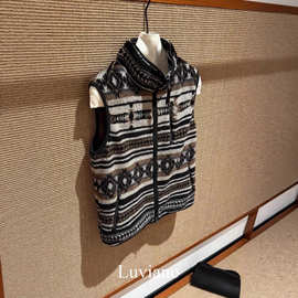 深圳南油2025秋冬新款基础款羊羔毛印花毛衣背心马甲