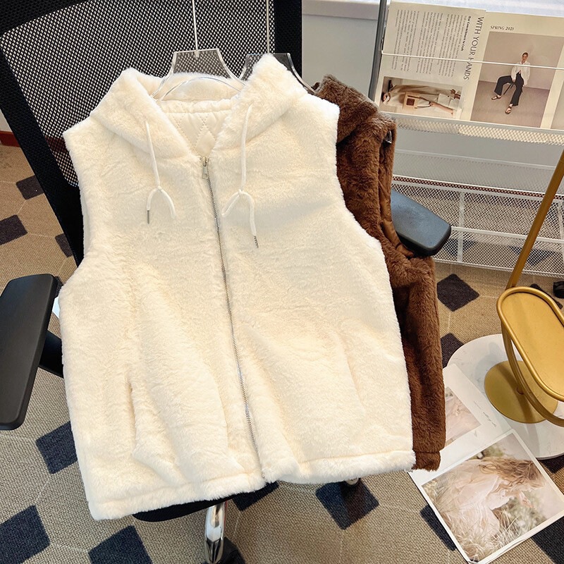 Winter faux rabbit fur vest jacket for women, a stylish and versatile solid-color hooded short vest top