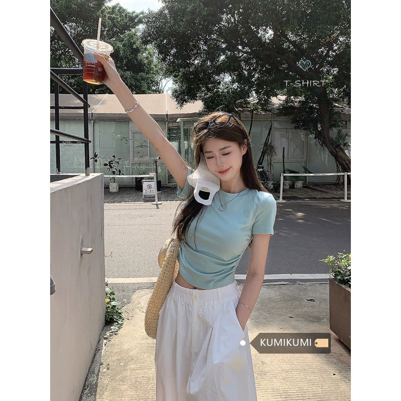 Дизайн с неровными складками. Футболка с короткими рукавами на плече. Женская летняя эластичная стройная короткая пупочная желтая топ