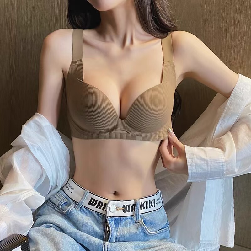大胸显小胸内衣全罩杯薄款胸罩调整型收副乳防外扩无钢圈无痕文胸|undefined