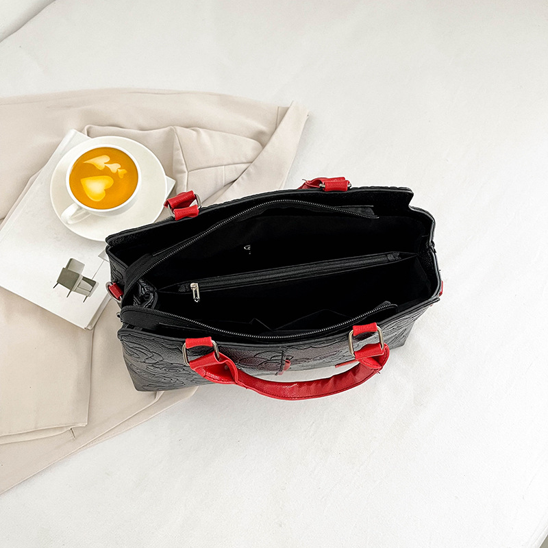 2024 new cross-border handbag, a large-capacity single-shoulder cross-border bestseller with soft leather embossed single-shoulder for women undefined
