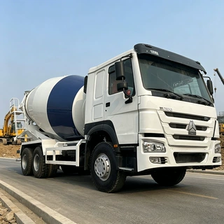 外贸出售豪沃混凝土搅拌车 6*4商砼运输罐车 12方14方商混罐车