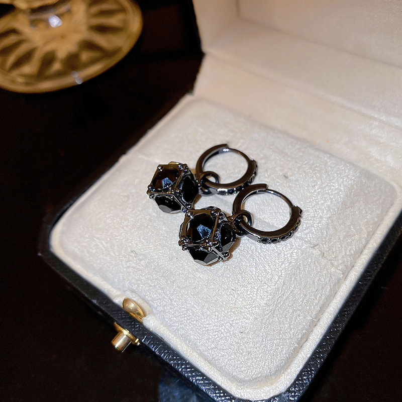 geometric fashionable design creative earrings