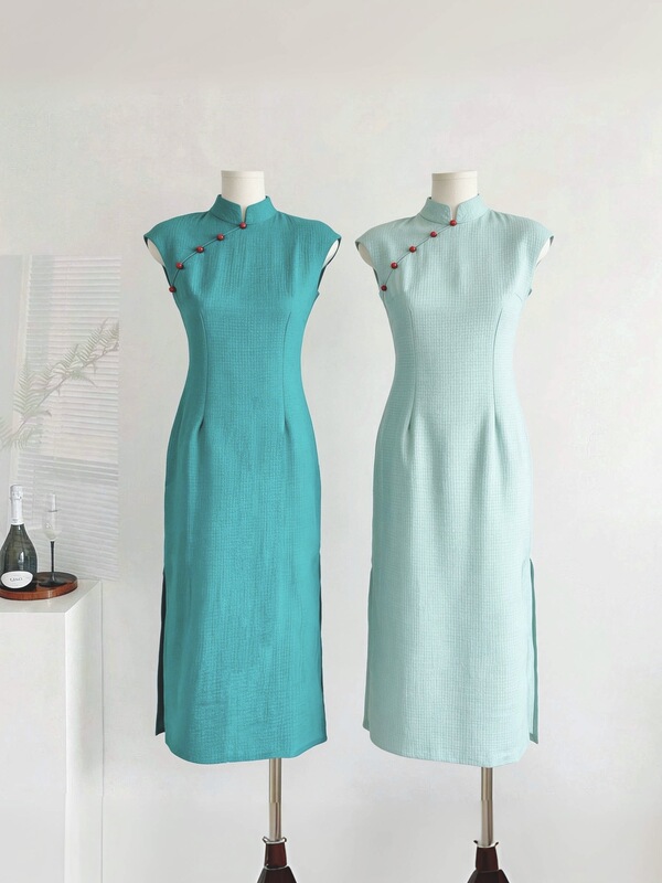 Ling Qian Zihe Bicheng Chunqu' New Chinese Style Ice Silk Wrinkle Improved Qipao Women's Spring and Summer Bright and Beautiful Dress Ling Qian Zihe Bicheng Chunqu' New Chinese Style Ice Silk Wrinkle Improved Qipao Women's Spring and Summer Bright and Beautiful Dress