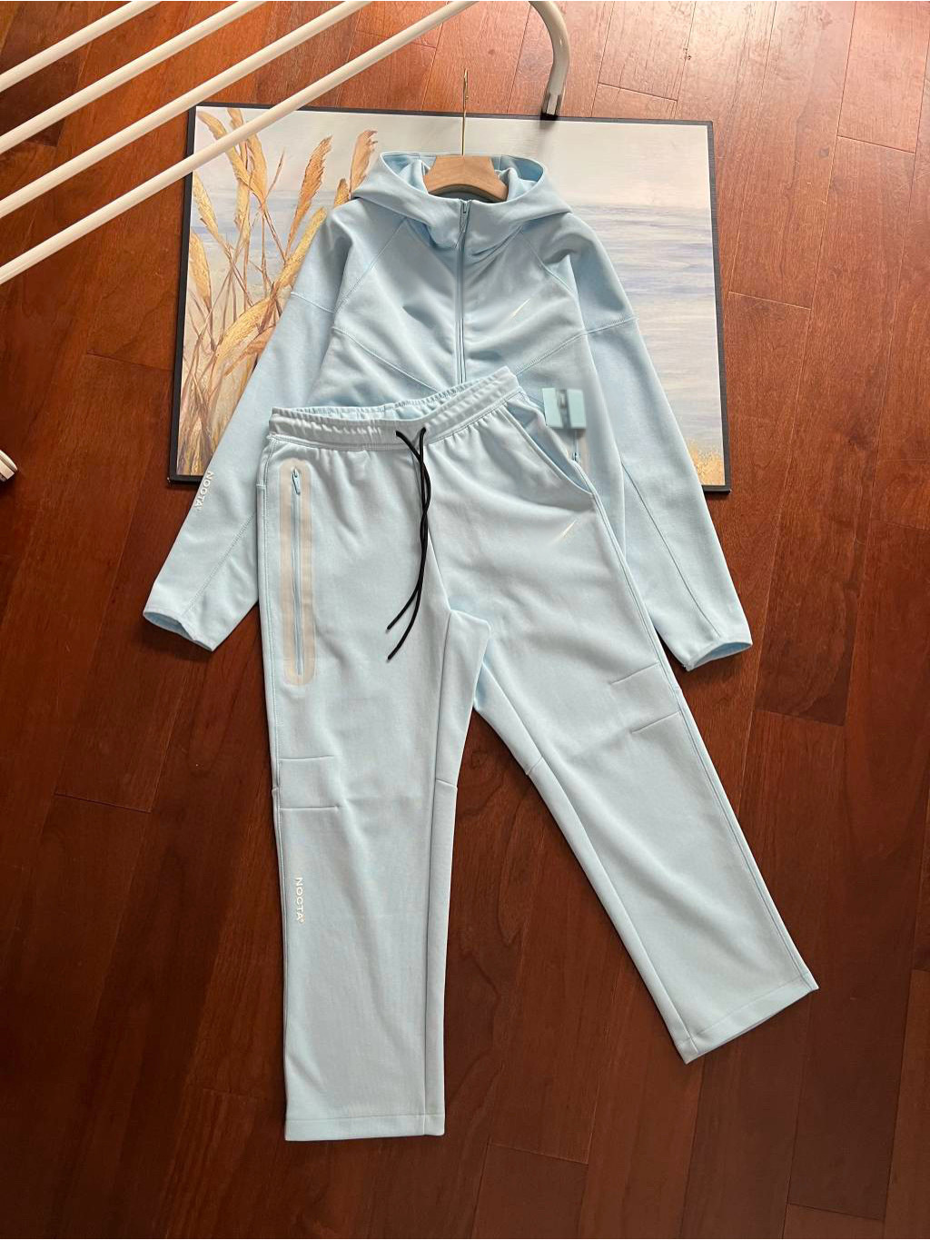 2025春クロスボーダー小フックカジュアルスポーツNOCTA連名フード付きジッパージャケットセットFD8454