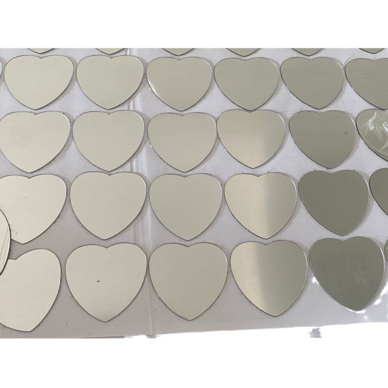 Производитель поставляет оральные зеркала, линзы с антизапотевающим покрытием из поликарбоната, выпуклые линзы, акриловые линзы, игрушечные зеркала из ПЭТГ, линзы из ПВХ.