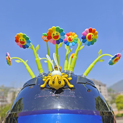 Suction Cup Swinging Sunflower: Motosiklet dəbilqələri - helmet-suction-cup-swinging-sunflower-5-flowers