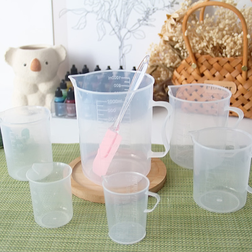 食品级家用塑料量杯奶茶店手工皂DIY工具带刻度杯商用大容量烧杯