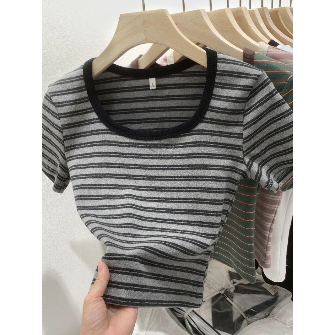 Конверт с уменьшением возраста рубашка с положительным плечом женская летняя корейская полосатая тонкая тонкая модель дизайна с квадратным воротником с короткими рукавами