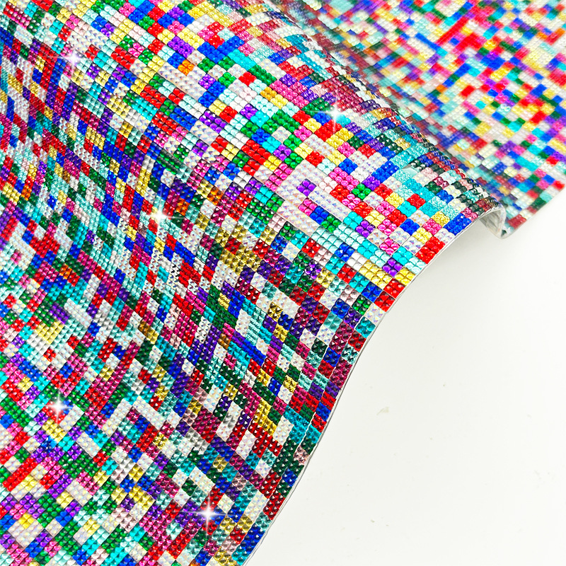 Resina de diamante autoadhesivo accesorios de perforación accesorios de perforación caliente accesorios de joyería di di hojas de perforación al por mayor diamante