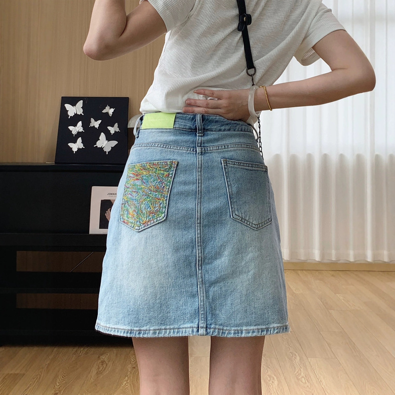 Anti-Exposure Lining Skirt! Colorful Thread Embroidery High-Waisted Slimming Denim Short Skirt for Women, Summer Thin Style, 2026 New Model Skirt Pants Anti-Exposure Lining Skirt! Colorful Thread Embroidery High-Waisted Slimming Denim Short Skirt for Women, Summer Thin Style, 2026 New Model Skirt Pants