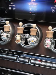 車載香薰香水空瓶分裝揮發擴香器空調出風口裝飾女士可愛汽車香氛