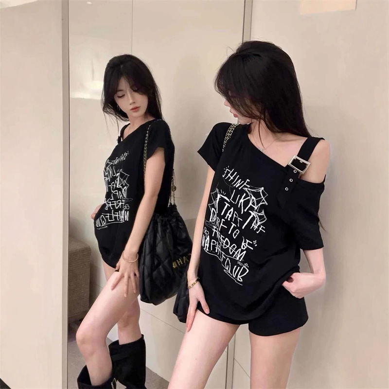 American-Style Hong Kong Fashion Spicy Girl Off-Shoulder Short-Sleeve T-Shirt for Women with Unique Printed Design, Sweet and Cool Loose Fit Slimming Top American-Style Hong Kong Fashion Spicy Girl Off-Shoulder Short-Sleeve T-Shirt for Women with Unique Printed Design, Sweet and Cool Loose Fit Slimming Top