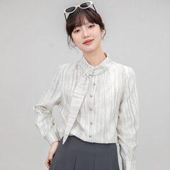 職業長袖シャツ女2025春秋の新商品の大衆デザイン感が漂っています。