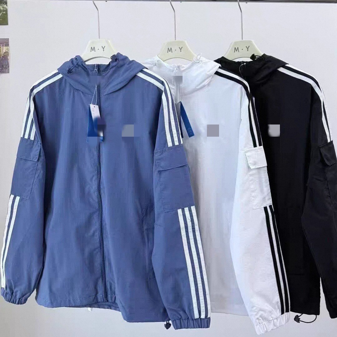 Men's hooded jacket, spring and autumn style, windproof casual sports coat, loose and versatile trendy outerwear