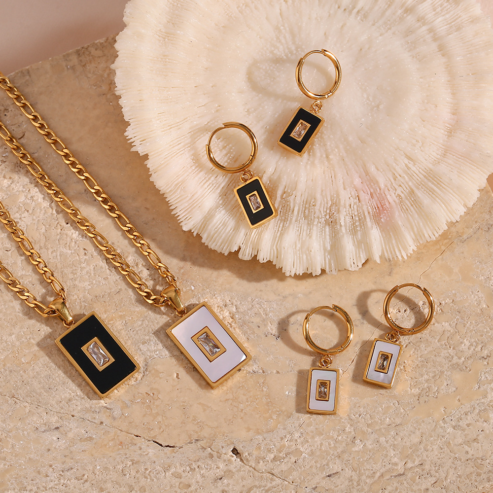 Fashion Square Stainless Steel Inlay Shell Zircon Necklace