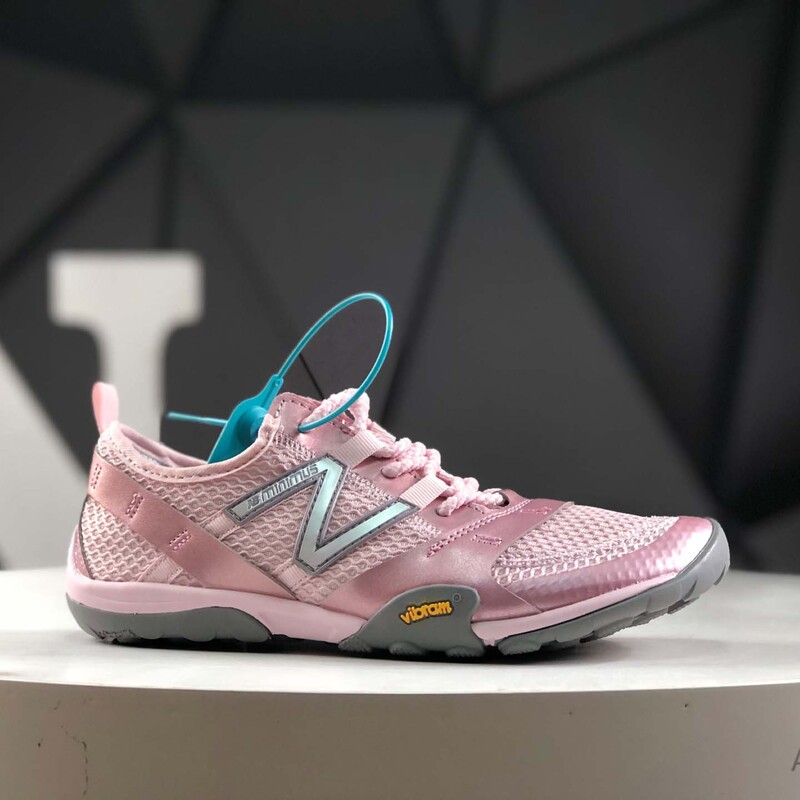 純正オリジナル NB MT10O レトロランニングシューズ三宅一生グレーブルーメッシュ通気性クロスカントリーランニングシューズ快適なウェーディングシューズ|undefined