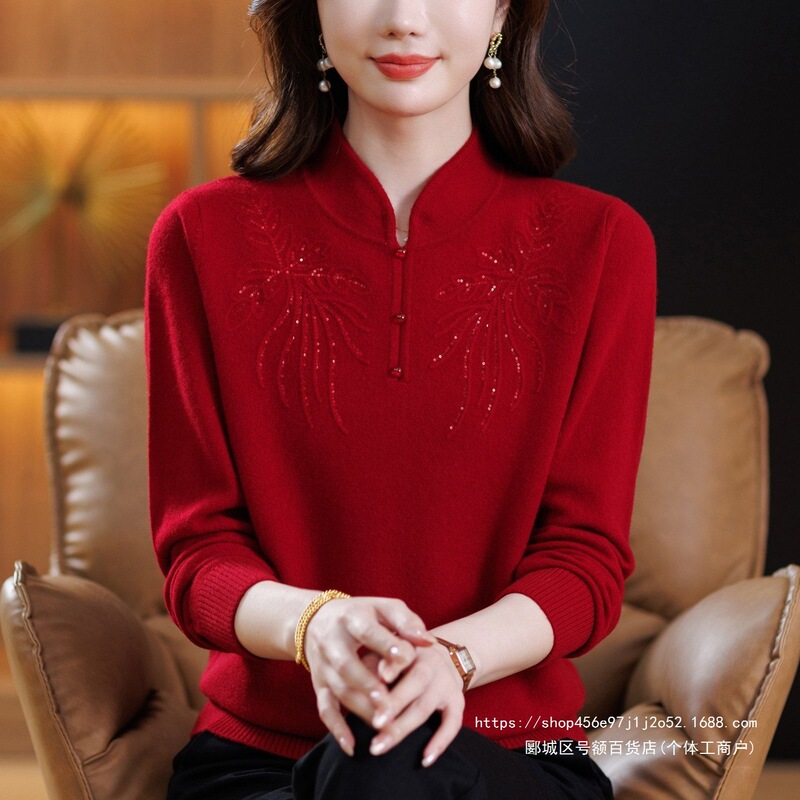 Knitted sweater with a cheongsam collar, red wedding dress for middle-aged and elderly women, suitable for spring and autumn, can be worn as an outer layer or as an undershirt Knitted sweater with a cheongsam collar, red wedding dress for middle-aged and elderly women, suitable for spring and autumn, can be worn as an outer layer or as an undershirt