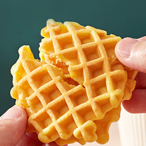 Box wholesale breakfast cookies soft bread cakes snacks meal replacement satiating waffles