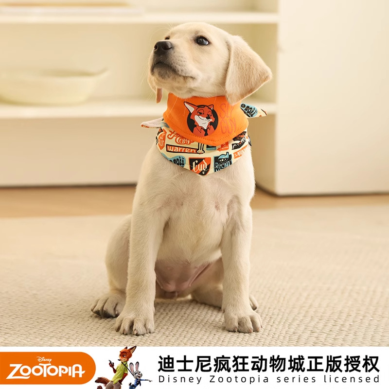 Disney Mad Animal City serie Nick impresa toallas de saliva anti-suciedad guarril adorable accesorios collar de perro